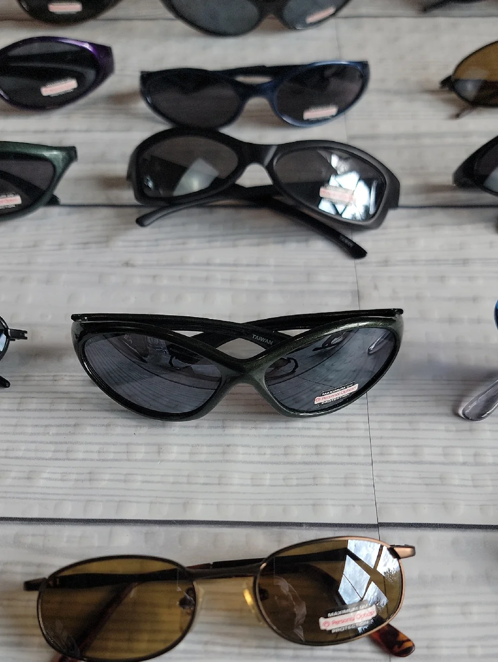 Sunglassed Assorted Cat-Eye and Slim Unbranded Lot - Black, Brown, Blue 24 Items